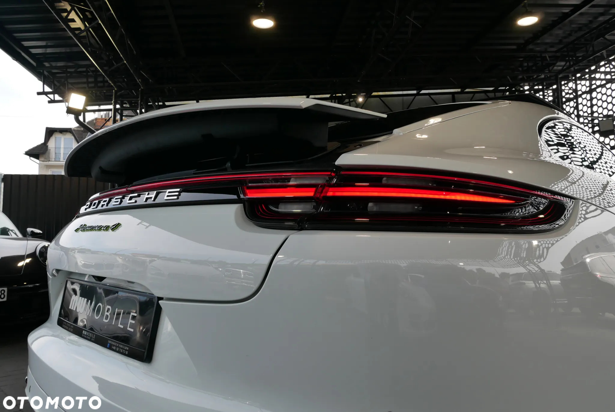Porsche Panamera - 30