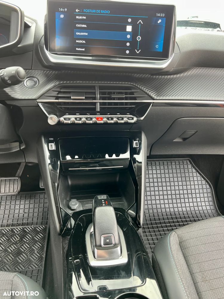 Peugeot 2008 PureTech 130 EAT8 Allure - 7