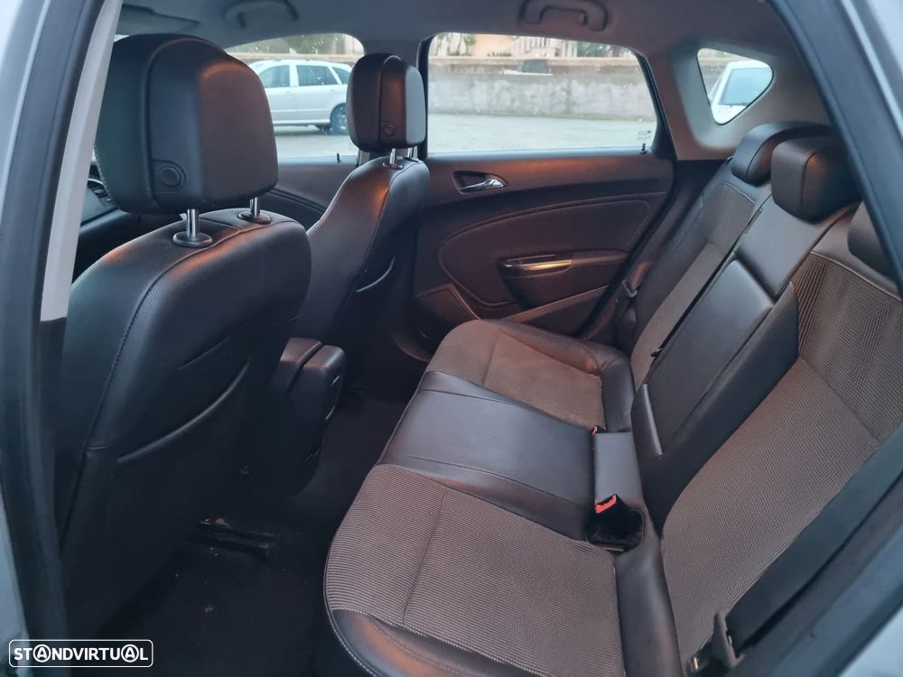 Opel Astra 1.7 CDTI Cosmo - 7