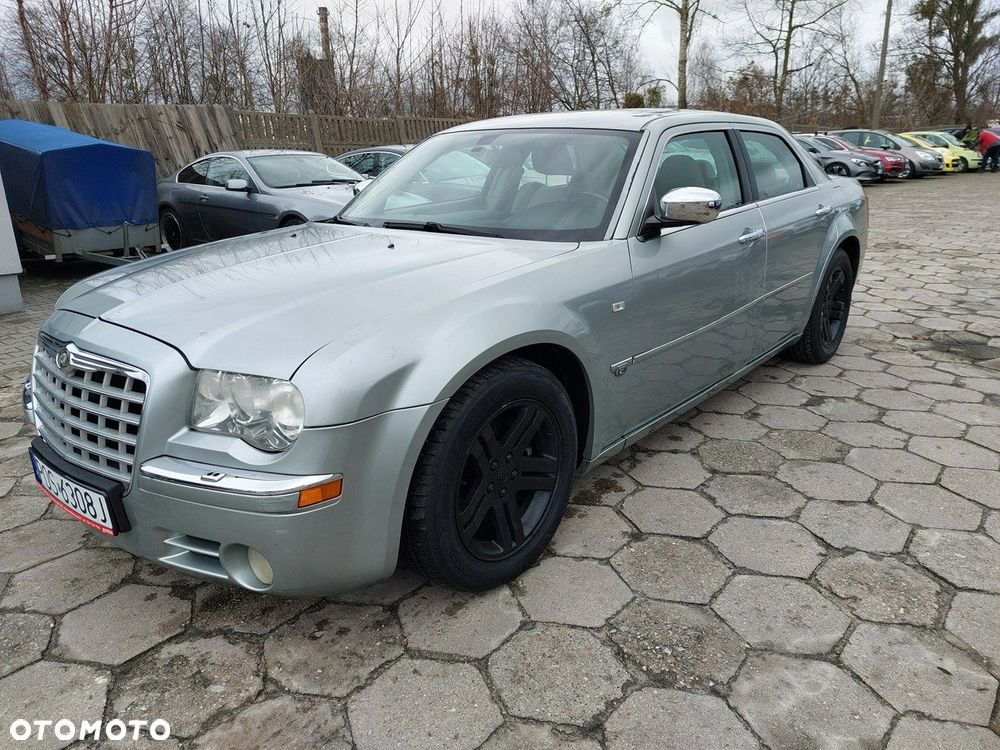Chrysler 300C - 4