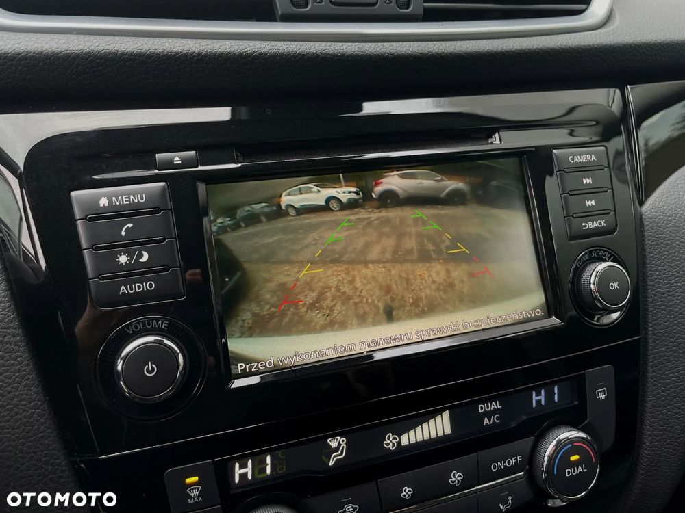 Nissan Qashqai 1.3 DIG-T N-Connecta EU6d - 27