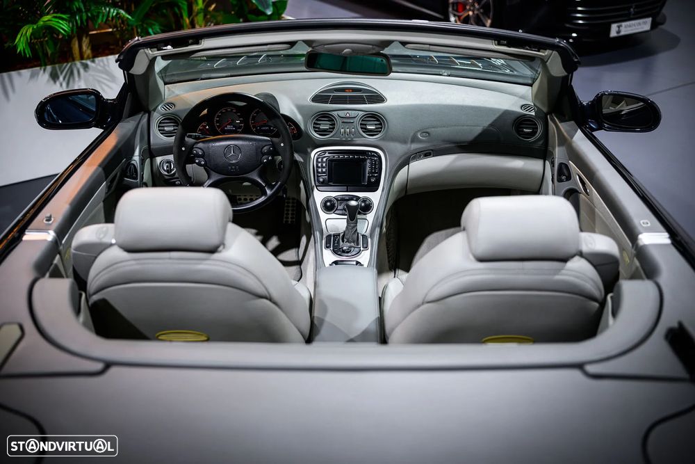 Mercedes-Benz SL 55 AMG - 22