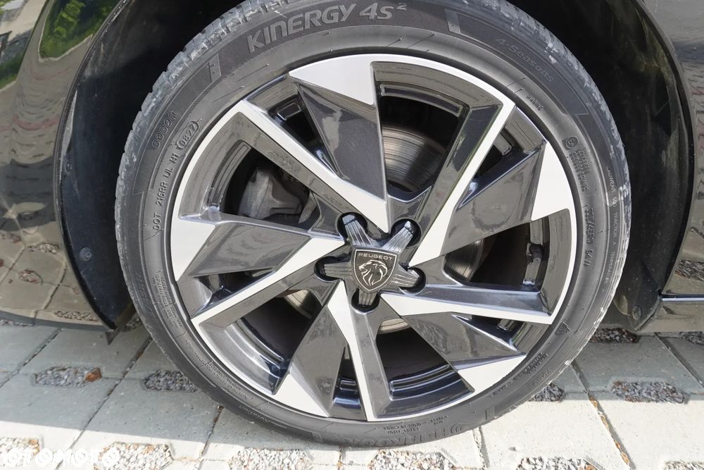 Peugeot 308 - 16