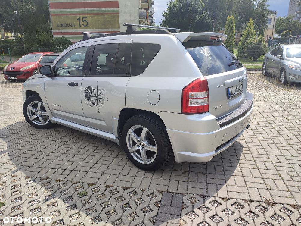 Jeep Compass - 4