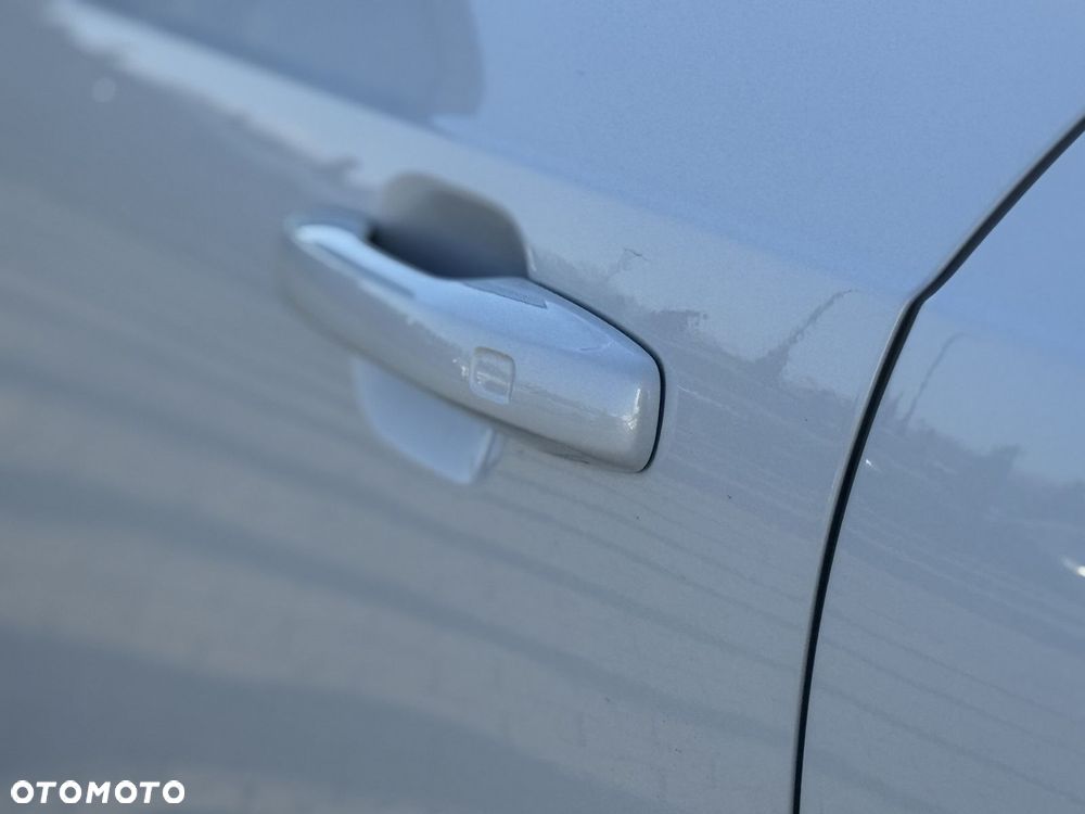Volvo XC 90 - 40