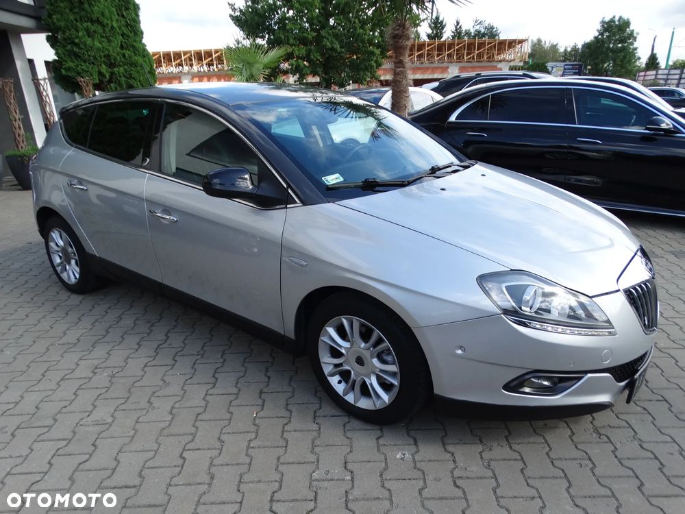 Lancia Delta 1.6 MultiJet 16v DFN6 Platinum - 37