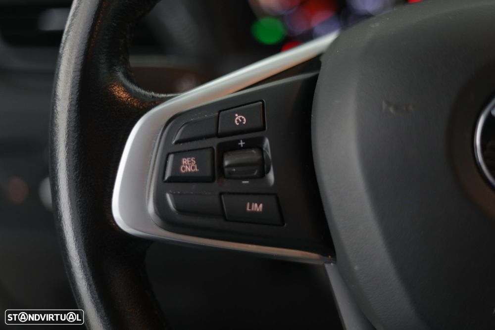 BMW 225xe Active Tourer Advantage - 16