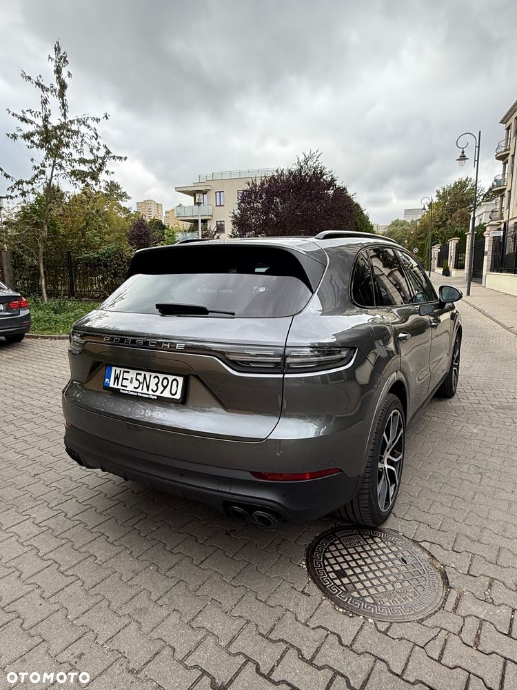 Porsche Cayenne - 13