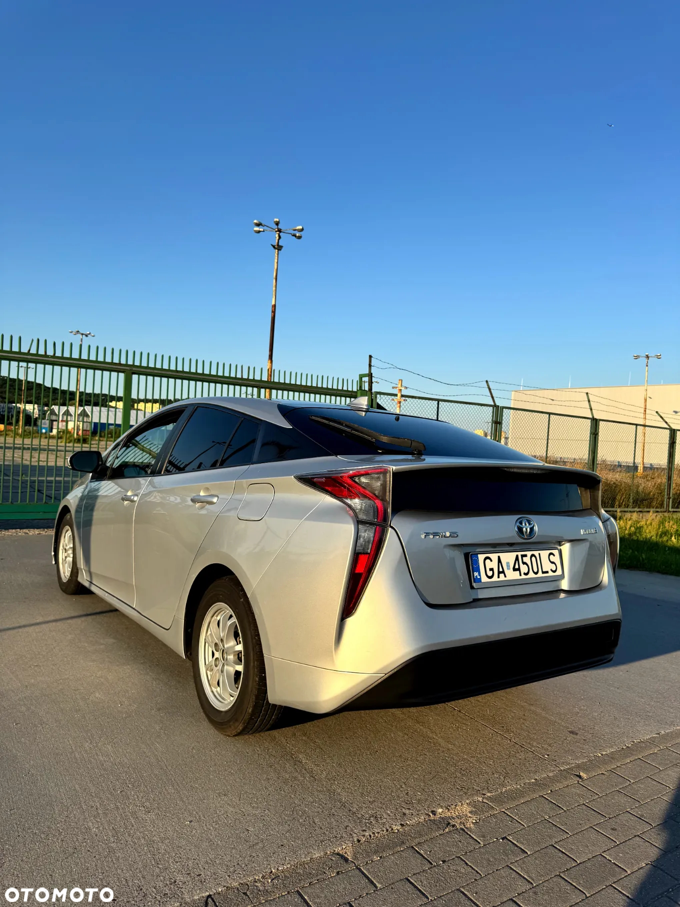 Toyota Prius Plug-in 1.8 Hybrid Executive - 5