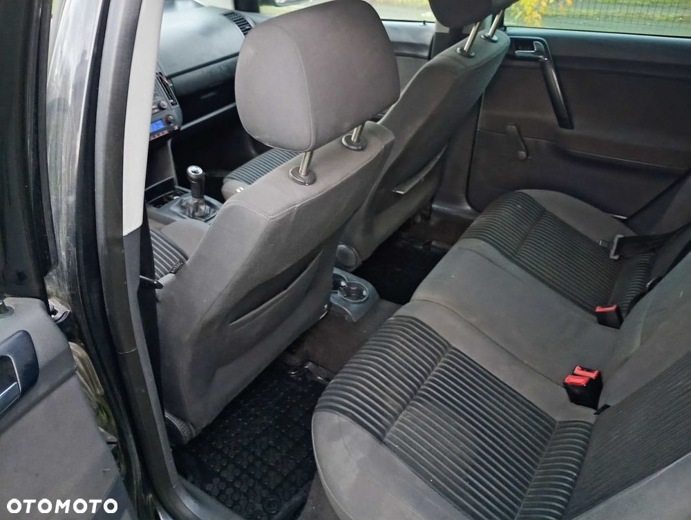 Volkswagen Polo - 5