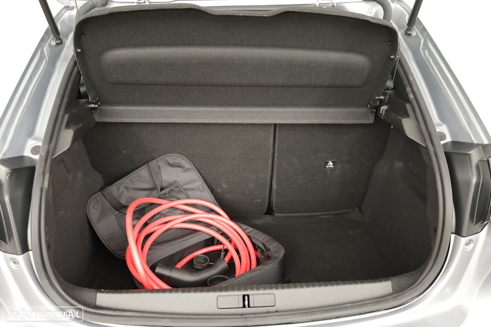 Peugeot e-208 51 kWh Allure - 24