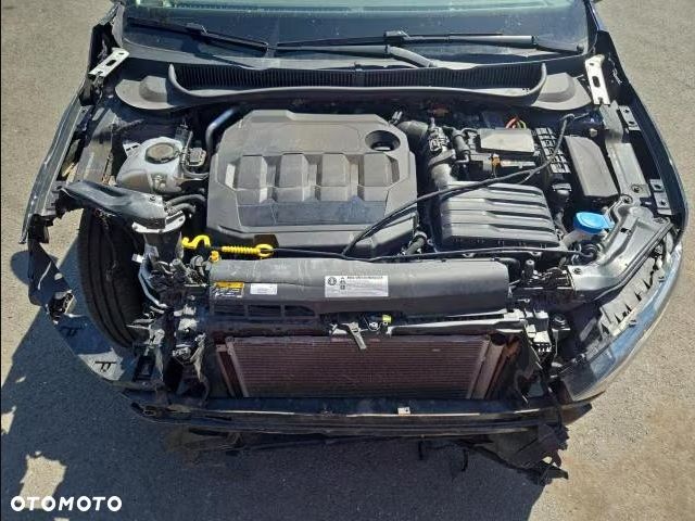 Volkswagen Polo - 4