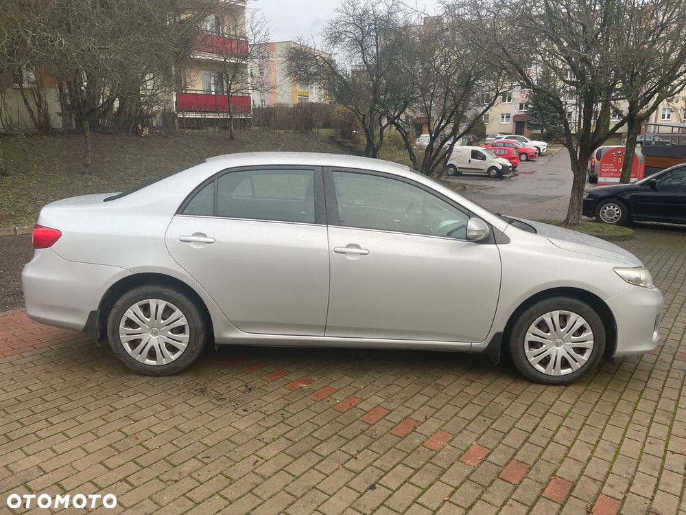 Toyota Corolla 1.6 Premium - 4