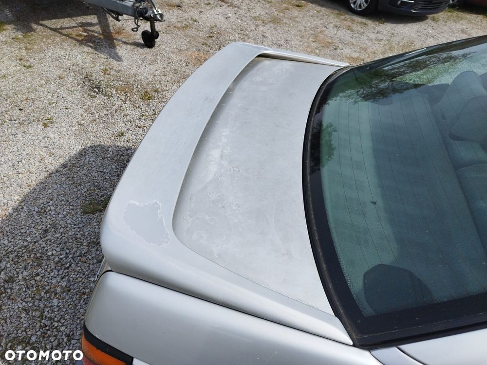 Volkswagen Passat 2.0 GL - 12