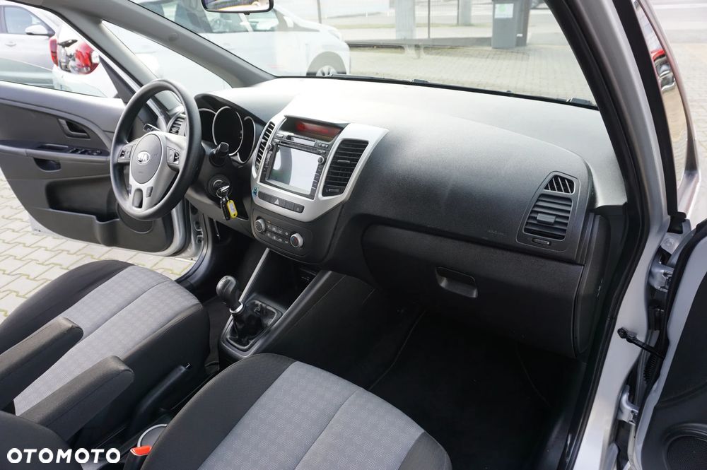Kia Venga 1.4 Business Line - 26