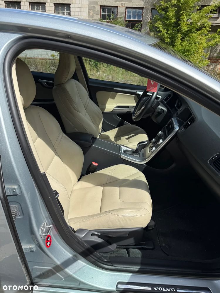 Volvo S60 - 13