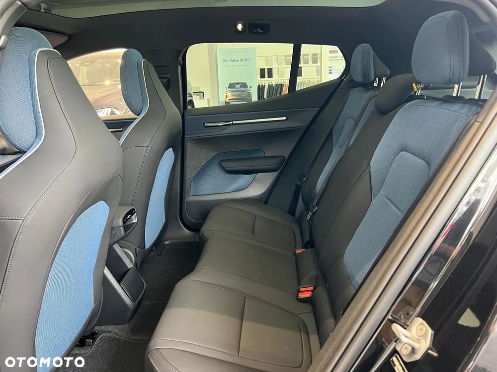 Volvo EX30 69kWh Twin Motor Ultra - 23