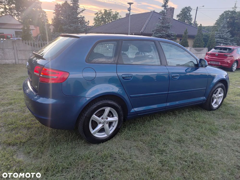 Audi A3 Sportback - 10