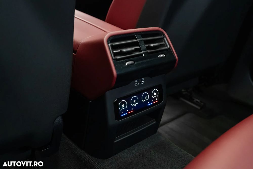 BMW Seria 5 520i AT MHEV - 31