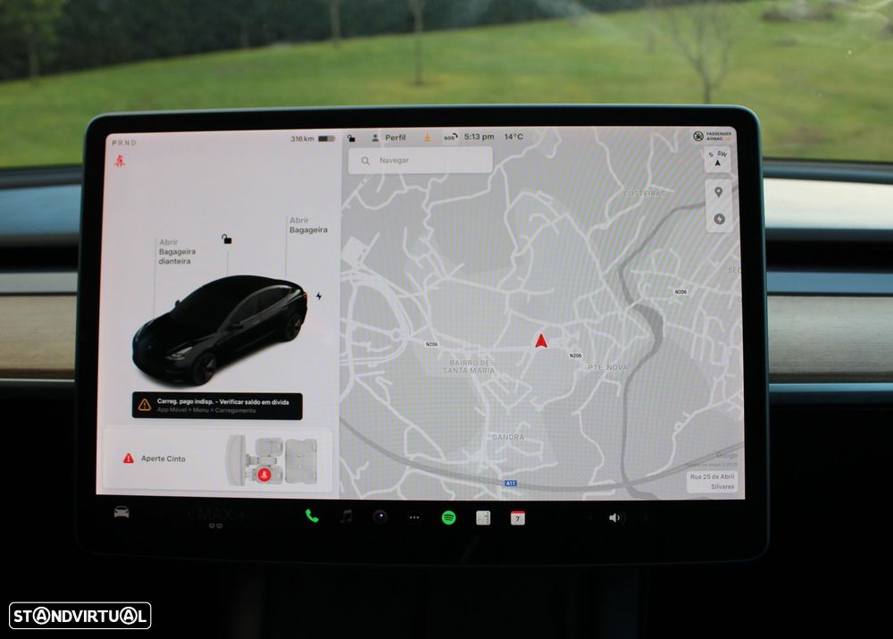 Tesla Model 3 - 31