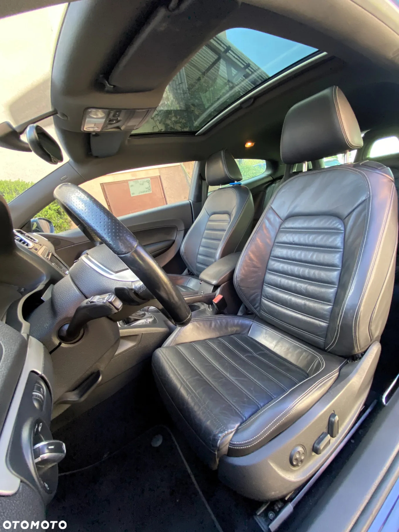 Volkswagen Scirocco 2.0 TDI DSG Edition - 11