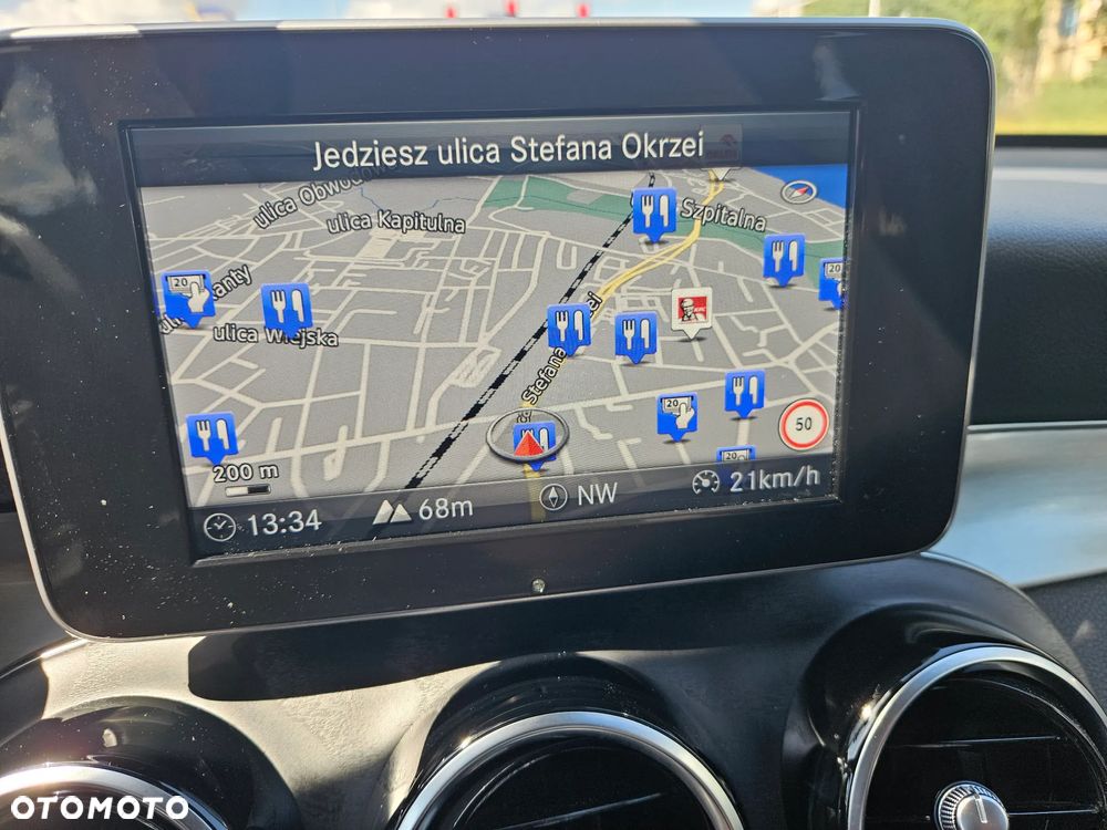 Mercedes-Benz GLC 300 4Matic 9G-TRONIC Exclusive - 12