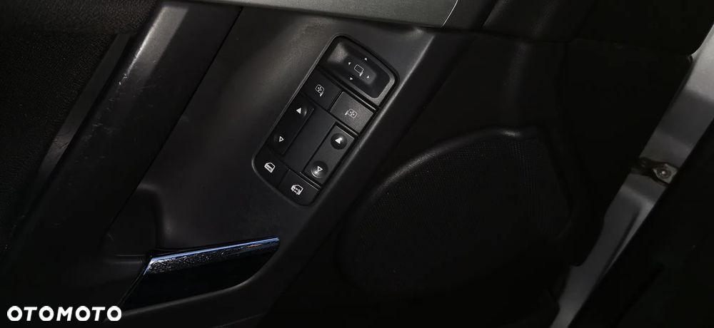 Opel Vectra 1.9 CDTI Cosmo - 10