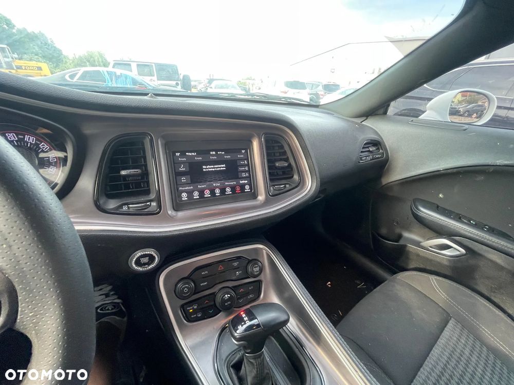 Dodge Challenger 3.6 SXT - 12