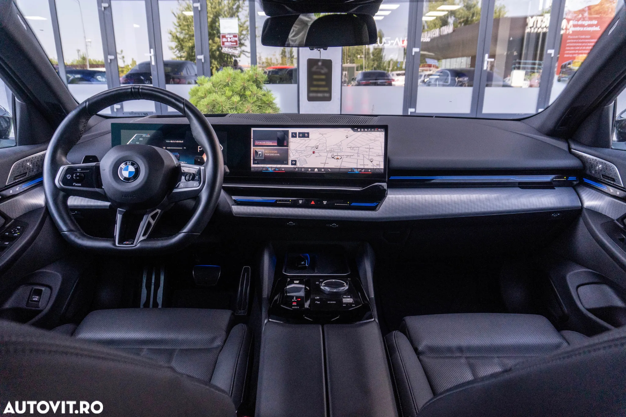 BMW Seria 5 520i Touring Aut. - 29