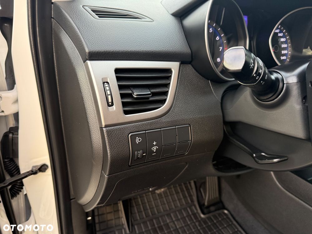 Hyundai i30 Classic - 17