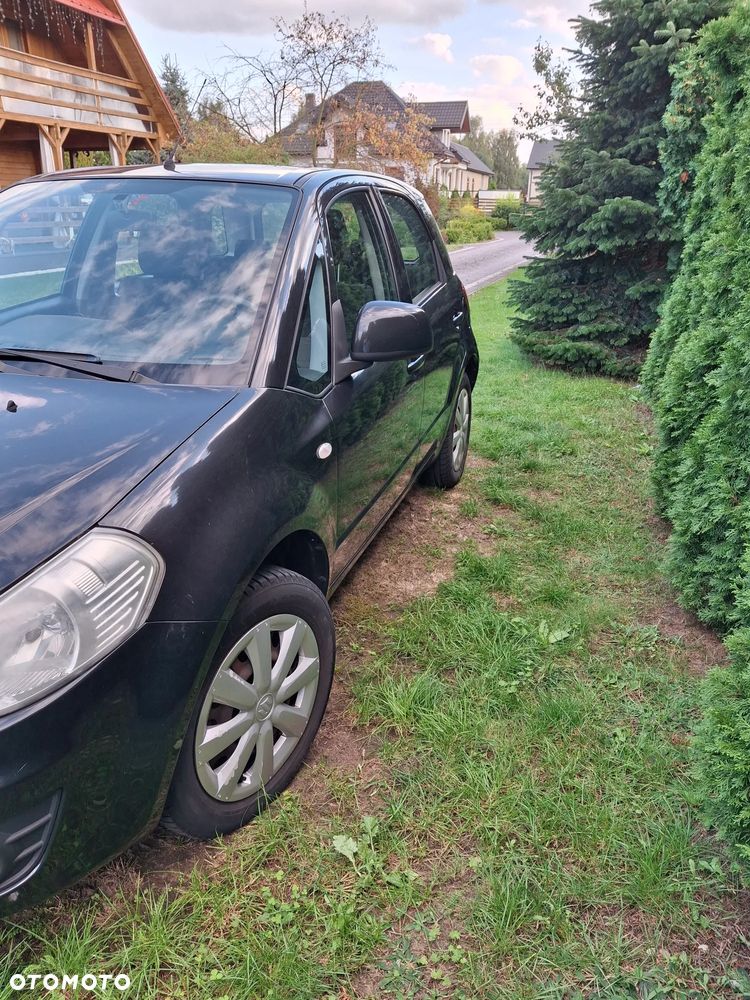 Suzuki SX4 1.5 Comfort - 5