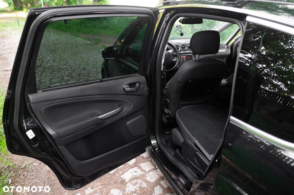 Ford S-Max 2.2 TDCi DPF Titanium - 14