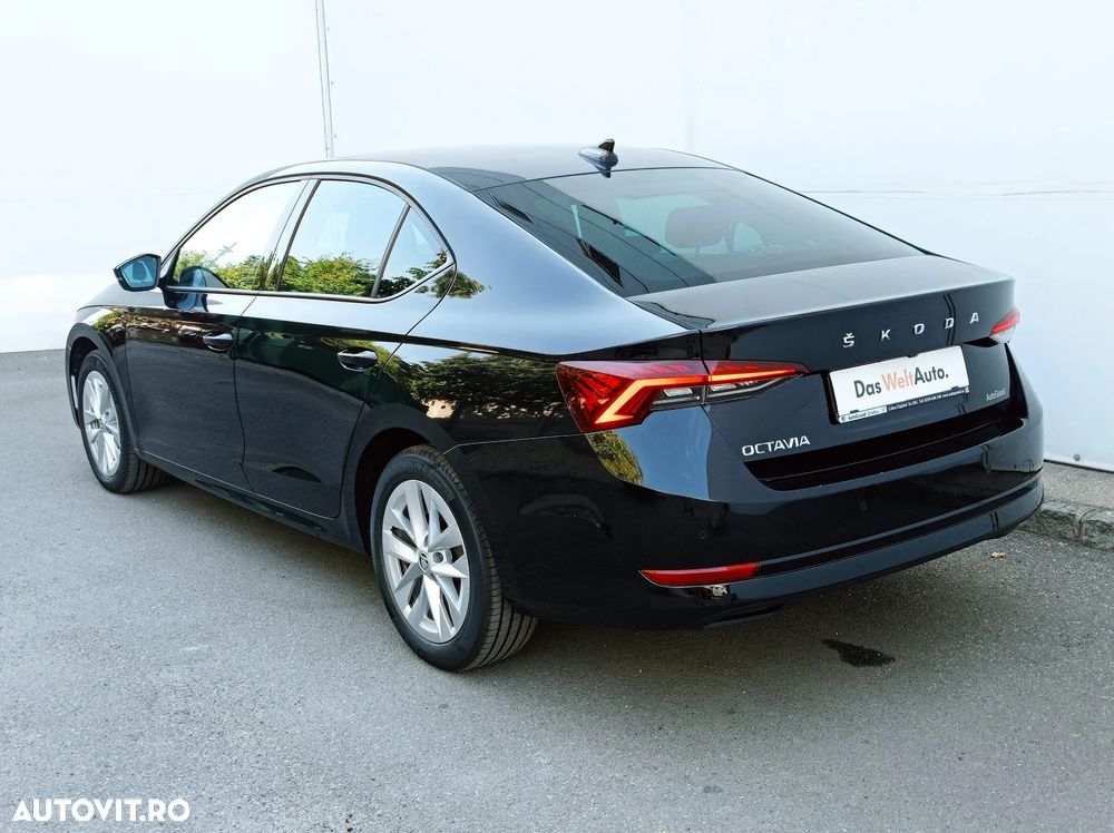 Skoda Octavia 2.0 TDI DSG Style - 5