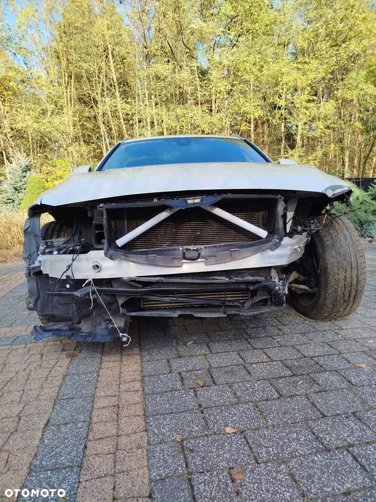 BMW Seria 3 318d - 2