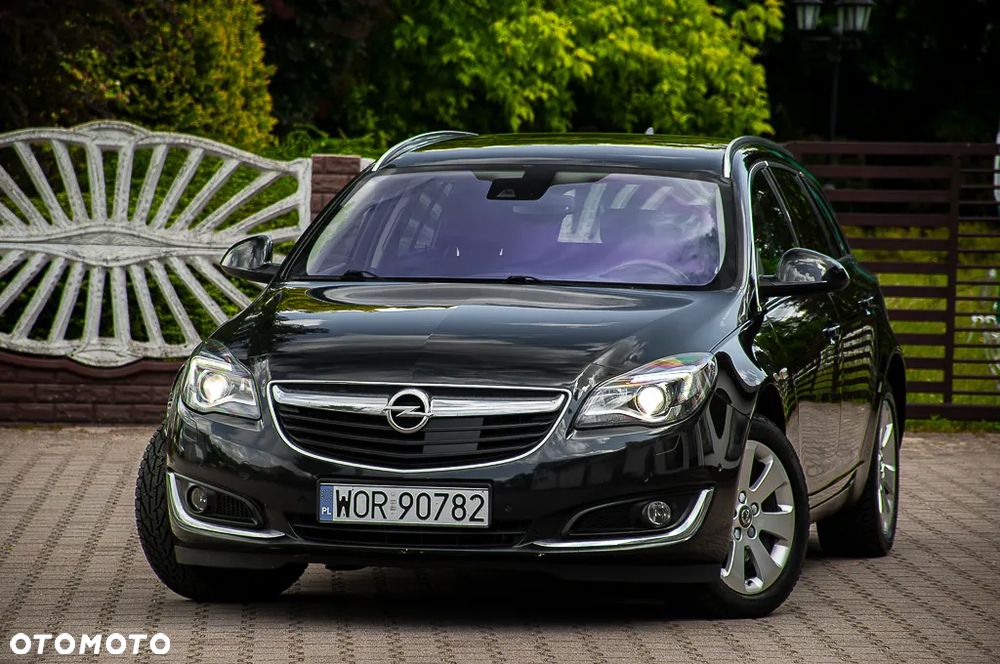 Opel Insignia 2.0 T Cosmo 4x4 EU6 - 25