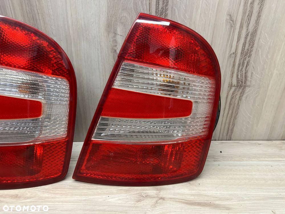 LAMPA TYLNA PRAWA SKODA FABIA I FL LIFT HB - 3