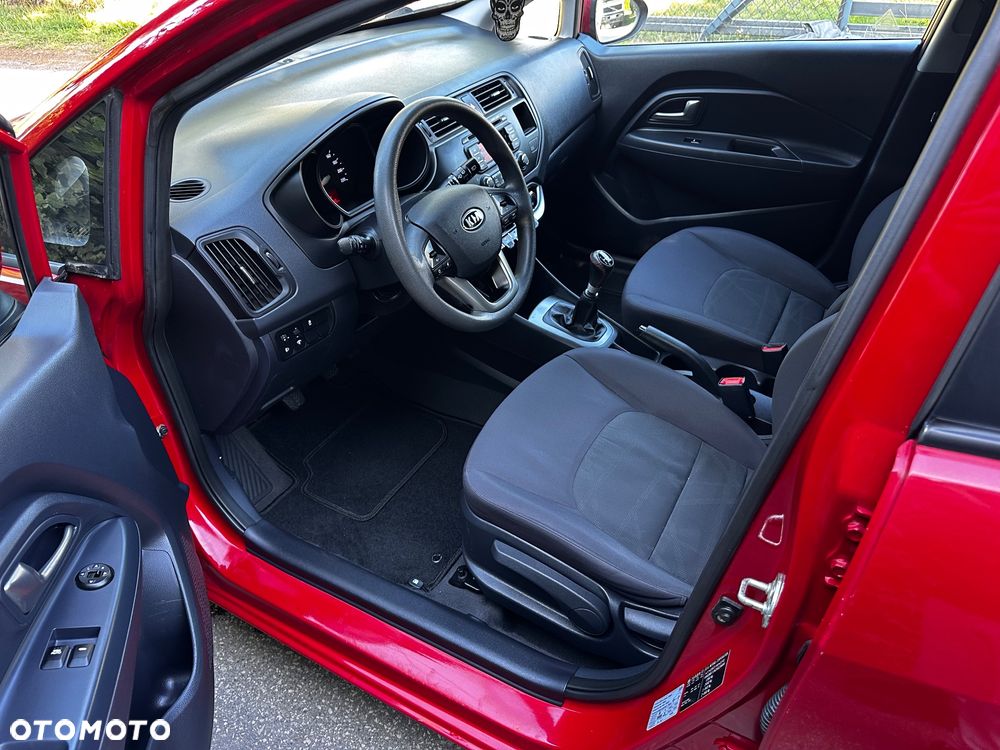 Kia Rio 1.2 Dream-Team Edition - 19