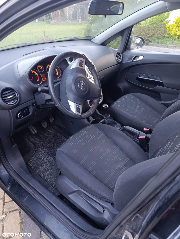 Opel Corsa 1.2 16V Enjoy - 6