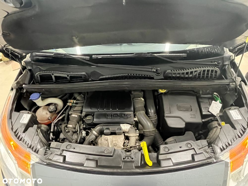 Citroën C3 Picasso 1.6 HDi Exclusive - 22