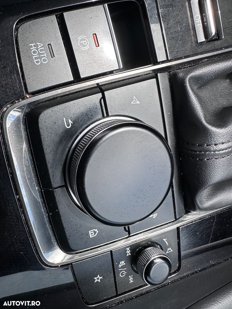 Mazda 3 e-SKYACTIV-X 2.0 M HYBRID DRIVE SELECTION - 28