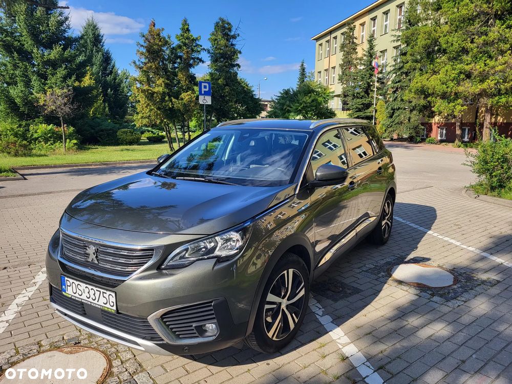 Peugeot 5008 - 1