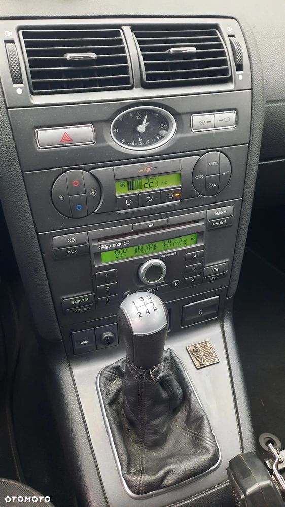 Ford Mondeo 1.8 Ambiente - 10