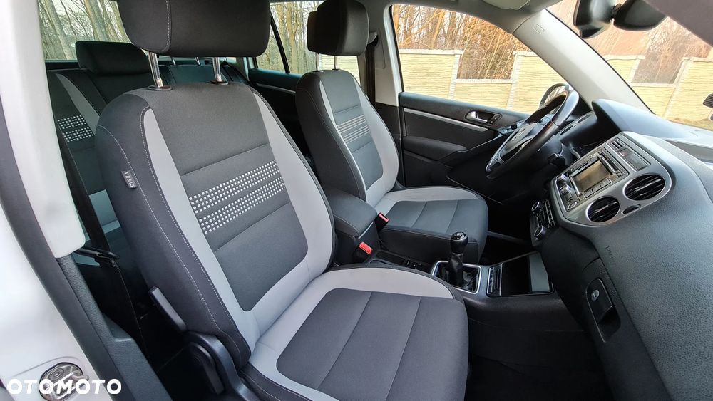 Volkswagen Tiguan 2.0 TDI Perfectline R-Style - 26