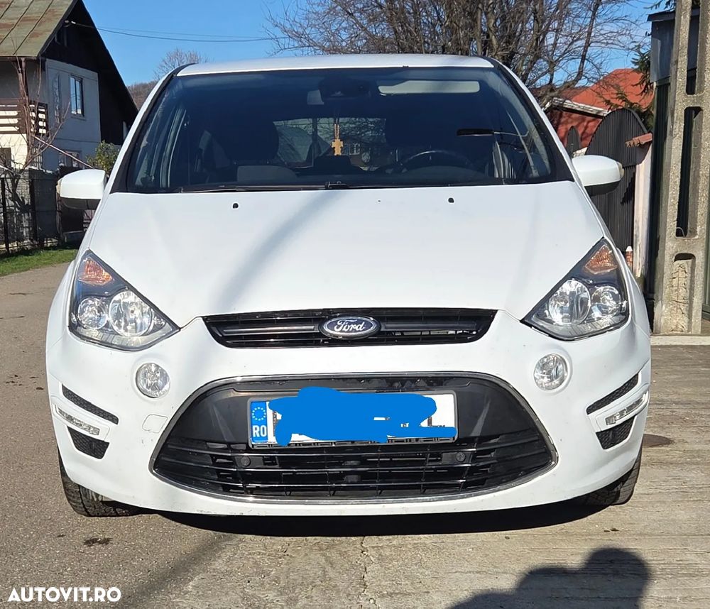 Ford S-Max - 7