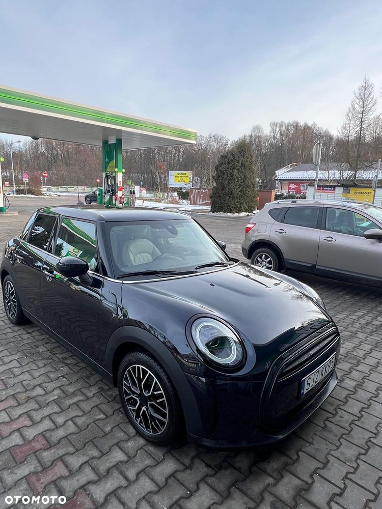 MINI Cooper Standard - 16