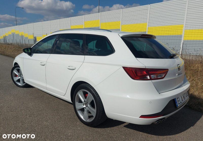 Seat Leon Sportstourer 2.0 TDI Start&Stop DSG FR - 18