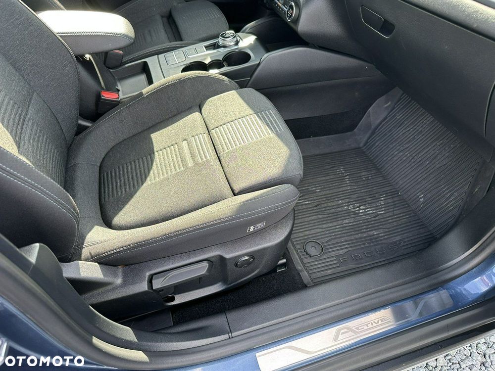 Ford Focus 2.0 EcoBlue Active X - 31