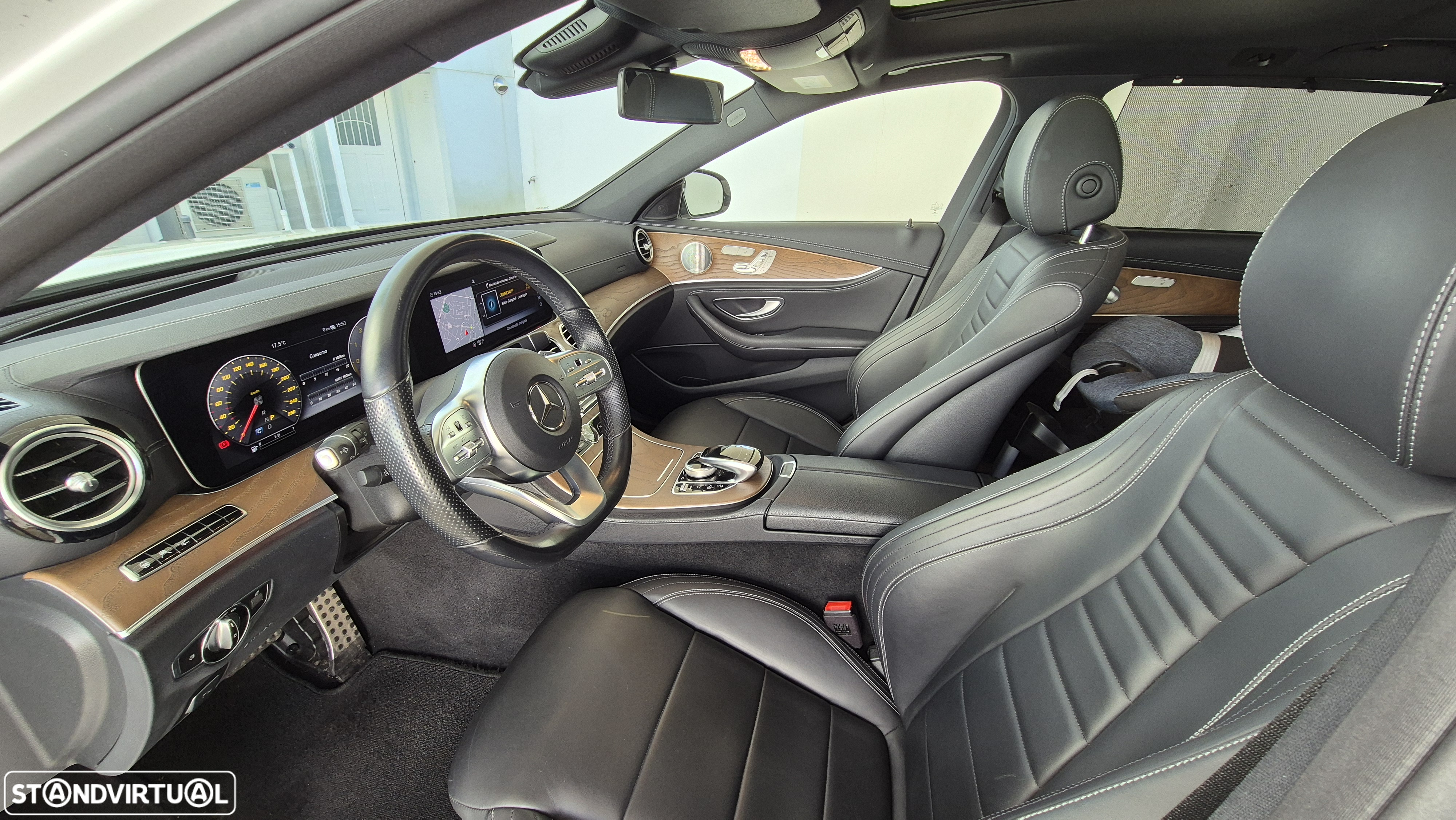 Mercedes-Benz E 300 de AMG Line - 45