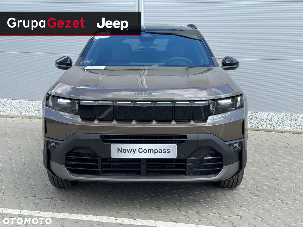 Jeep Compass - 8