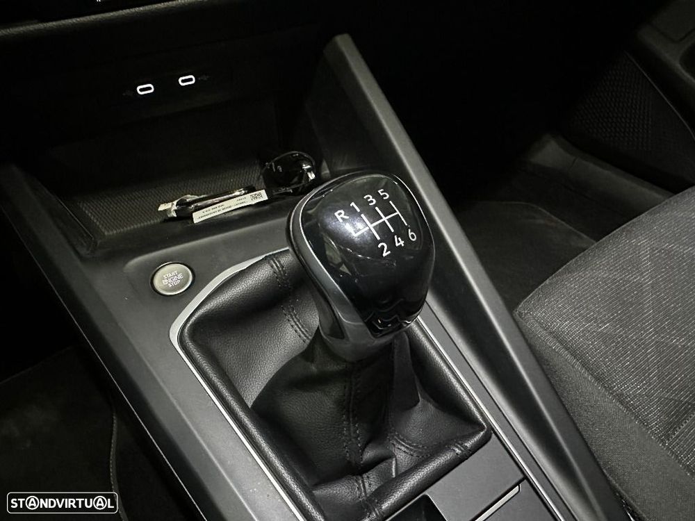 VW Golf 1.0 TSI Life - 11